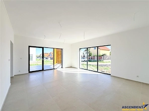 Spatiul unei case tip duplex, confortul unui camin modern, Sfantu Gheorghe, Jokai Mor - imagine 2