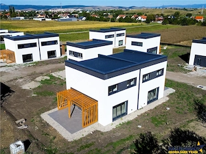 Spatiul unei case tip duplex, confortul unui camin modern, Sfantu Gheorghe, Jokai Mor - imagine 10