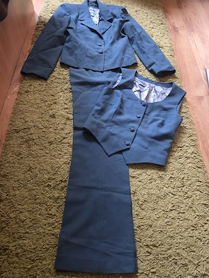 Costum de dama albastru petrol, marimea 38 
