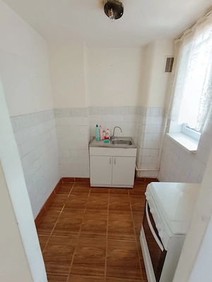 VAND APARTAMENT 3 CAMERE, bloc nou anvelopat, parter, Deva, proprietar - imagine 4