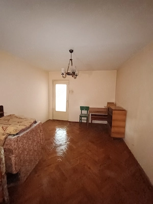 VAND APARTAMENT 3 CAMERE, bloc nou anvelopat, parter, Deva, proprietar - imagine 8