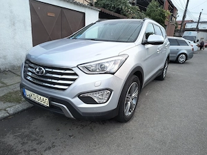Hyundai Grand Santa Fe  - imagine 2