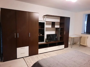 garsoniera costin georgian-modern-stradal-metrou 4 minute - imagine 3