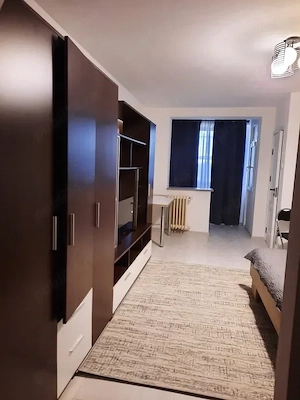 garsoniera costin georgian-modern-stradal-metrou 4 minute - imagine 2