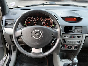 Vand Renault Symbol   doar 33.766 km reali, un singur proprietar  - imagine 7