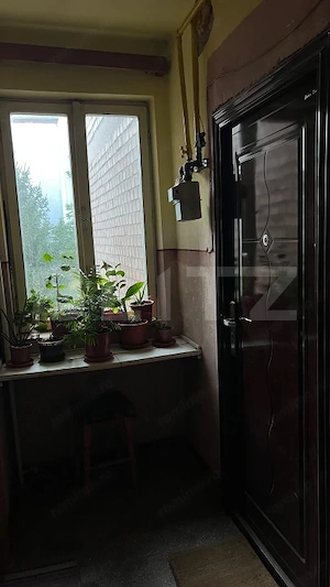 Apartament de vânzare - 2 camere, zona Gojdu.  - imagine 8
