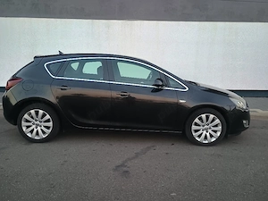 Opel Astra J -1.7CDTI-2012 - imagine 6