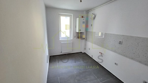 Bucatarie inchisa. Loc de parcare inclus. Parter - imagine 3