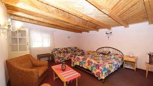 Vanzare casa mare la munte direct langa padure si rau in Cheia judetul Prahova  - imagine 5