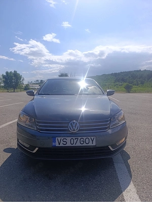 Vand Volkswagen Passat 1.6 TDI BlueMotion  - imagine 4
