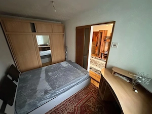 Apartament 3 camere aproape de centru  - imagine 2