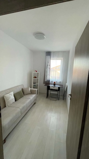 Apartament de închiriat   3 camere, Giroc, str. Rândunicii - imagine 2