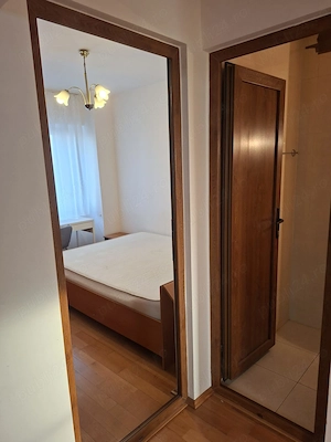 Apartament 3 camere Intim  cu centrala propie  - imagine 6