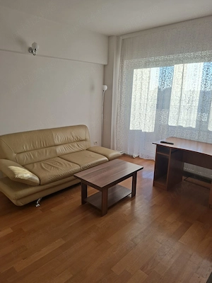 Apartament 3 camere Intim  cu centrala propie  - imagine 5