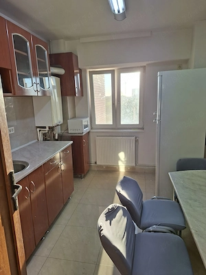 Apartament 3 camere Intim  cu centrala propie 