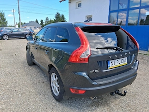 Volvo XC60 2,4D  - imagine 4
