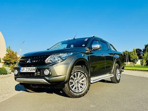 Mitsubishi L200 2018 2.4 DI-D 181 CP Automatic | INSTYLE (Top) | 160.000 km | Revizii la zi - imagine 5