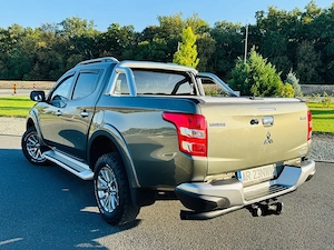 Mitsubishi L200 2018 2.4 DI-D 181 CP Automatic | INSTYLE (Top) | 160.000 km | Revizii la zi - imagine 3