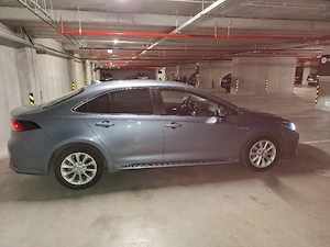 Toyota Corolla 1.8 Hybrid Dynamic | 107000  km | Unic proprietar | Service exclusiv Toyota - imagine 4