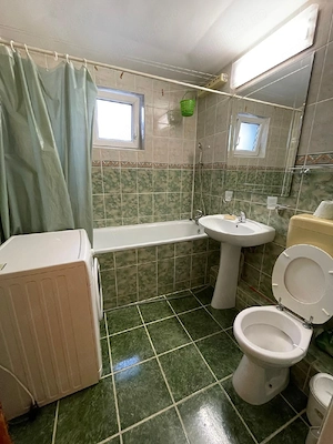 inchiriere apartament 3 camere sector 6 - imagine 9