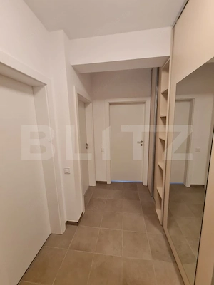 Apartament cu o camera, finisaje noi, parcare, zona Terra - imagine 8