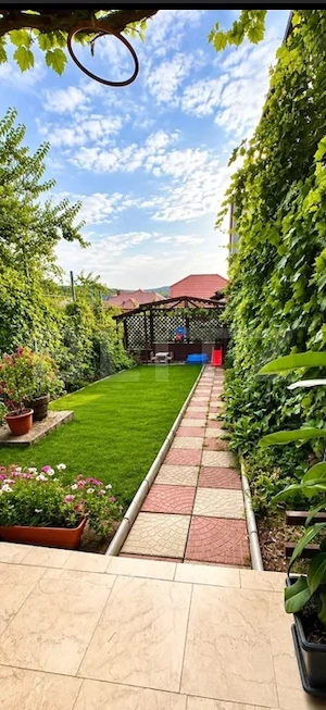 Casa cu 4 camere Ultracentral - imagine 2