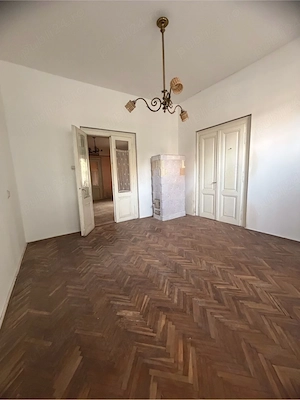 Casa 4 camere ultracentral, vizavi de piața - Jimbolia  - imagine 2