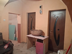 Vând Casă in Feldioara,Colonia Reconstrucția  - imagine 4
