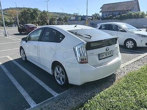 Toyota Prius hybrid * 2011 * posibil schimb - imagine 4
