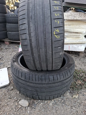 vand 2 anvelope 275 35 19 pireli bune de vara dot 2023