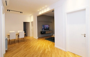 Vanzare apartament 5 camere renovat,mobilat etaj 2 in imobil zona Piata Unirii  - imagine 6