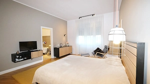 Vanzare apartament 5 camere renovat,mobilat etaj 2 in imobil zona Piata Unirii  - imagine 10