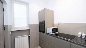 Vanzare apartament 5 camere renovat,mobilat etaj 2 in imobil zona Piata Unirii  - imagine 14