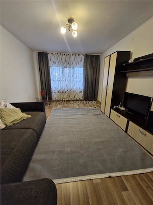 Apartament 2 camere, decomandat, mobilat si utilat modern - imagine 3
