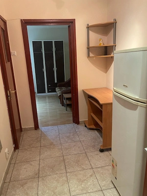 Garsonieră de închiriat- sector 4 - imagine 5