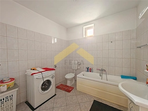 Casa la sol de vanzare in Bodrogu Nou - imagine 9