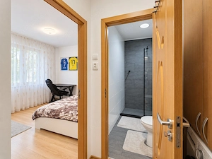 Apartament 2 camere 1 Decembrie Sector 3 - Iris Mall - imagine 12
