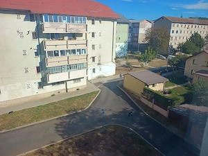 Apartament cu 3 camere  - imagine 3