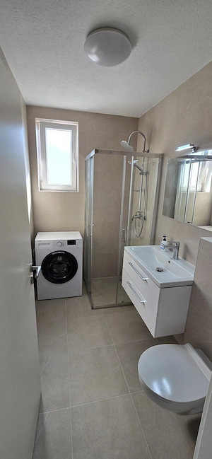 Apartament 1 Cameră Decomandat Centrala Proprie Zona Giroc Centru - imagine 8
