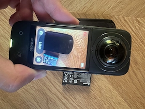 Cameră Insta360 X3 360  5.7K, 2 baterii și husă - fără schimb - imagine 3