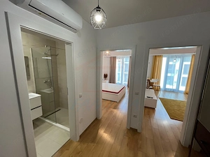 Apartament cu 2 camere de închiriat – Central Park, etaj 4/6 - imagine 2