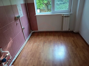 APARTAMENT CU 3 CAMERE DE VÂNZARE | MICRO 17 - imagine 8