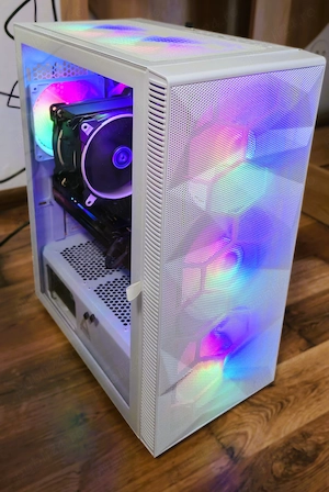 Sistem PC Premium AMD Ryzen 7 5700X3D + RX 7700 XT, 32GB DDR4, 1TB SSD