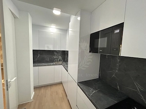 2 CAMERE // BUCEGI 12 // CENTRAL // APARTAMENT DE LUX - imagine 7