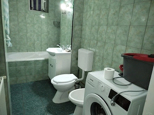  DE ÎNCHIRIAT   Apartament 3 camere decomandat | Rahova | 350   lună - imagine 3