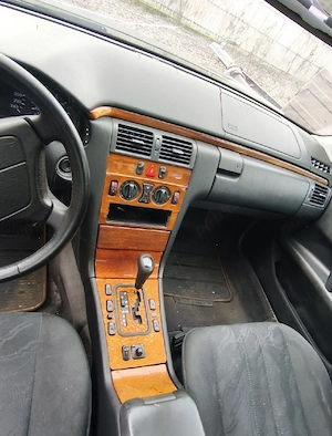 Mercedes E240 benzina 1998 funcțional dar fără catalizatoare - imagine 5