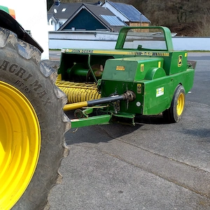 Vand presa  Baloti  John deere 349 import ca noua  - imagine 4