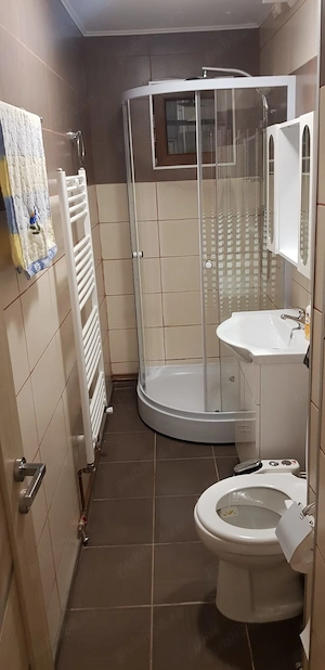Închiriez apartament cu 2 camere-zona Intim - imagine 3