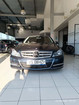 Mercedes Benz C250  - imagine 6