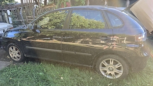 Dezmembrez Seat Ibiza 6L 1.2, 12v, 70cp, bxv, an 2006 - imagine 2